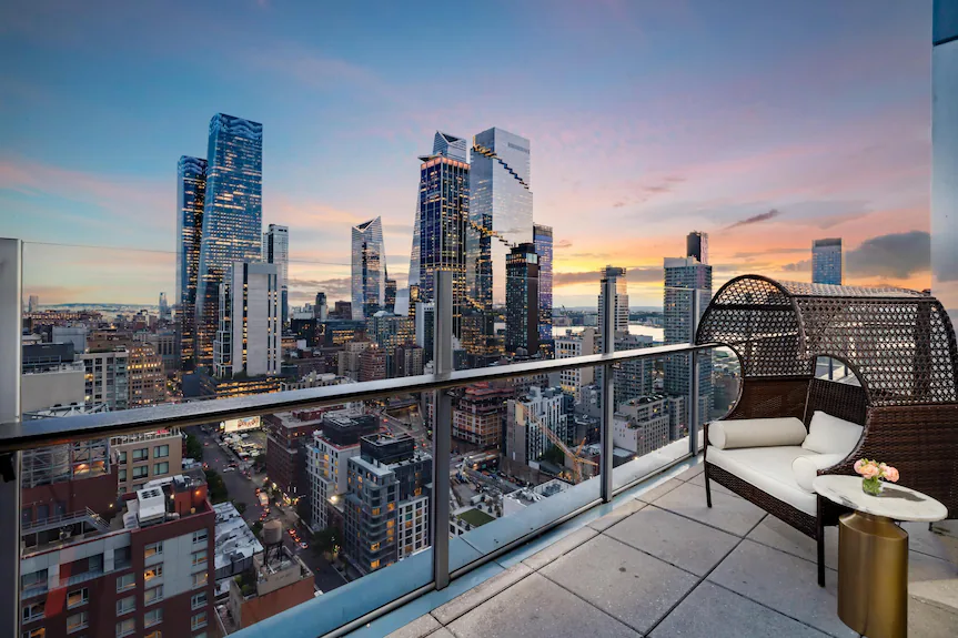 DoubleTree by Hilton New York Times Square South