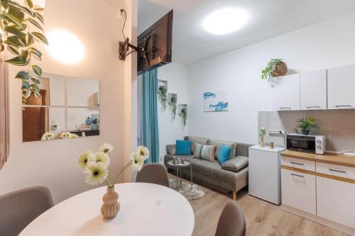 Turquoise Apartment